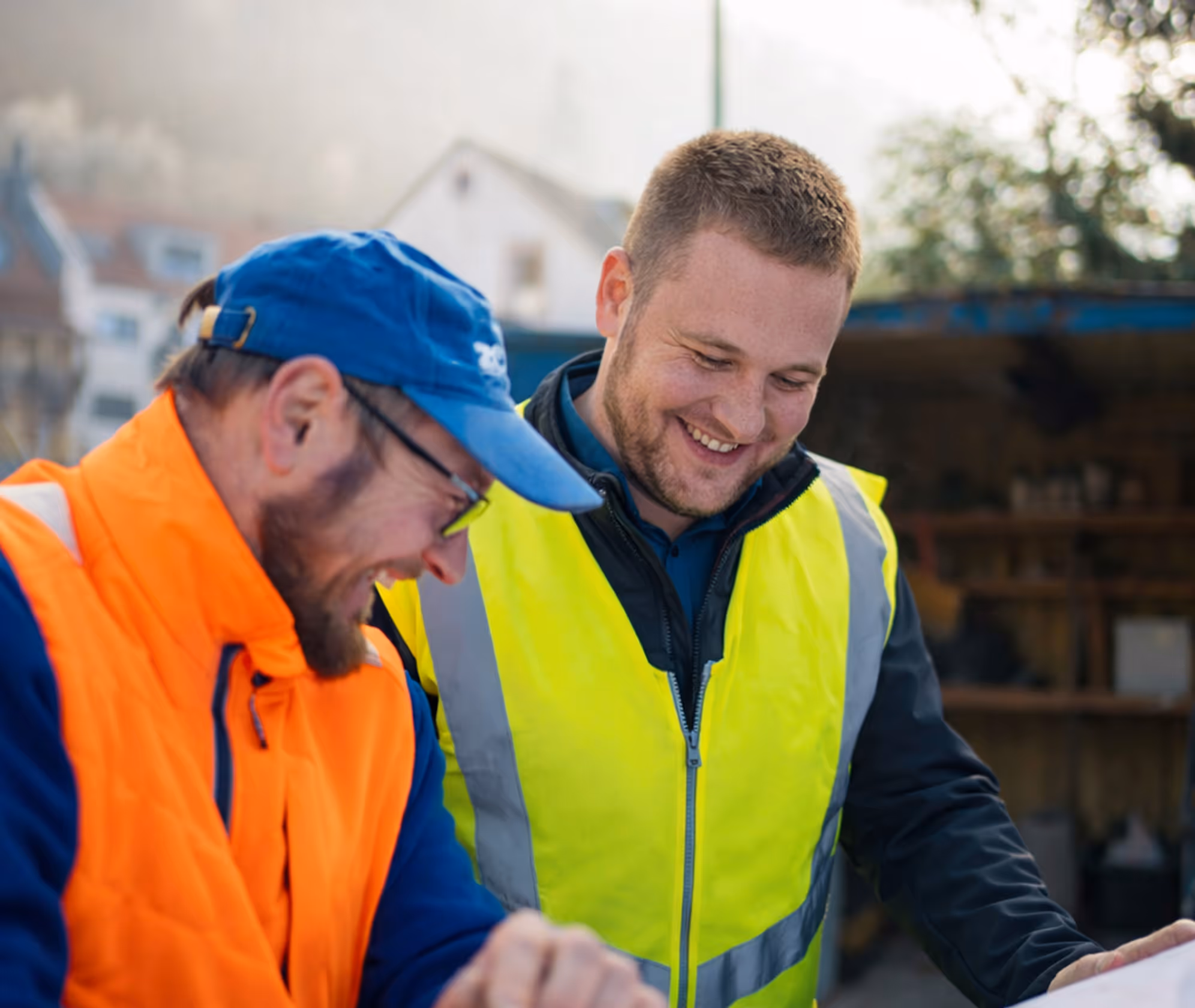 Bauarbeiter der Zöller Bau GmbH auf der Baustelle